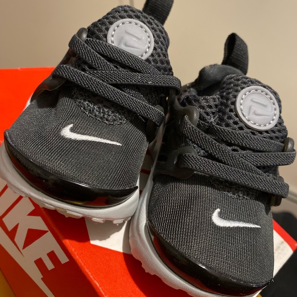 Nike little presto